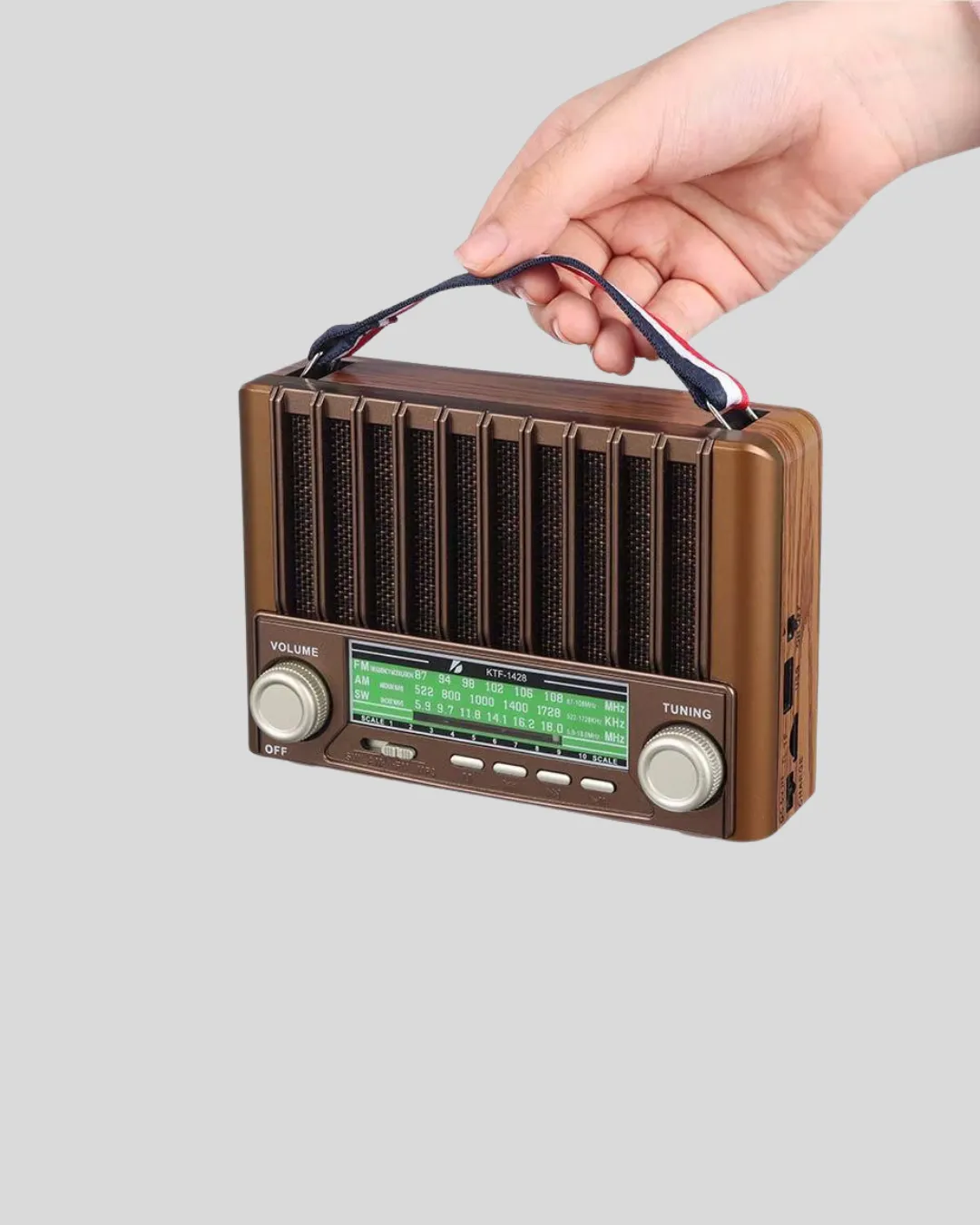 Taşınabilir Hoparlör Güneş Panelli Bluetooth USB SD FM AM SW Radyo