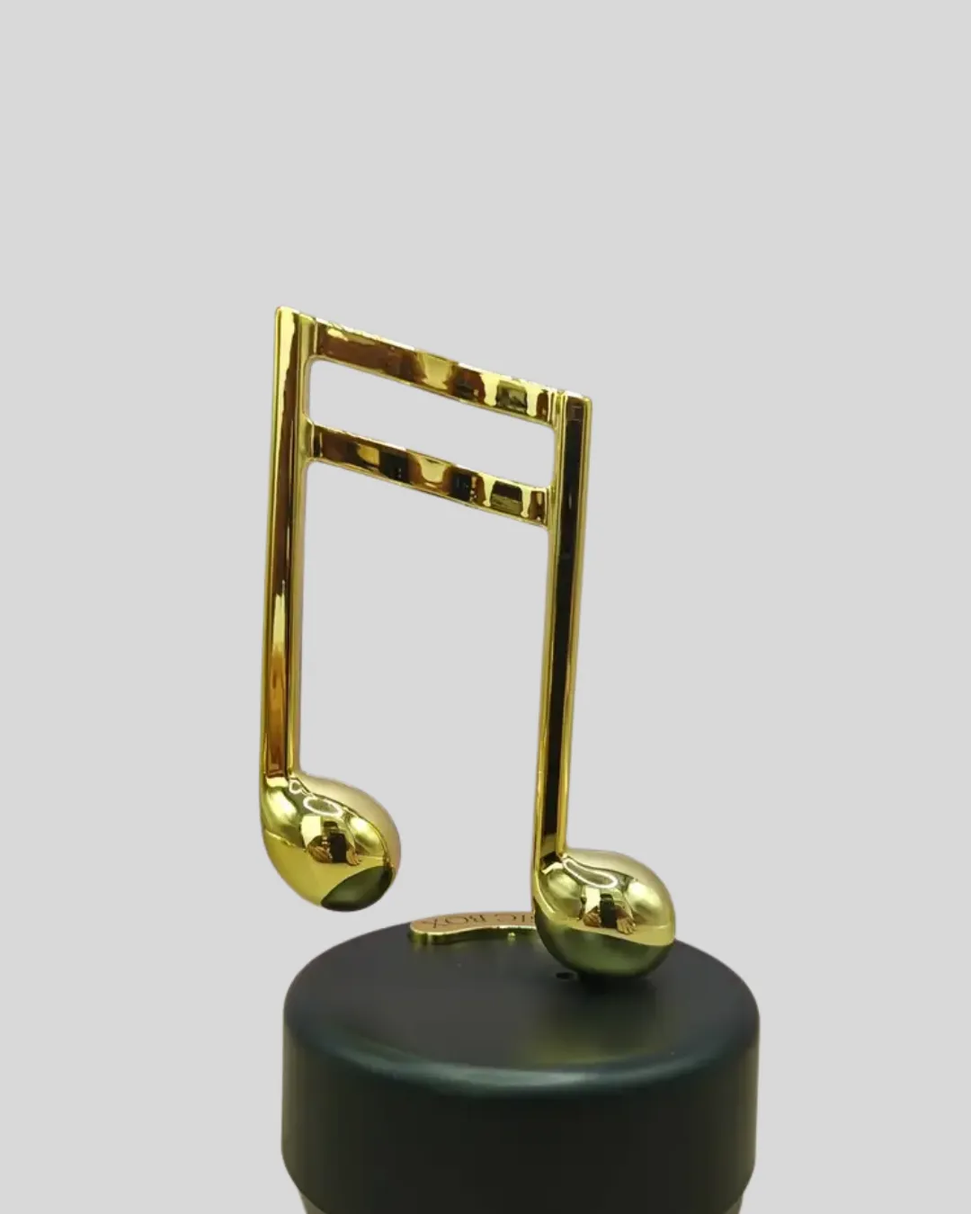 Altın Nota Figürlü Müzik Kutusu