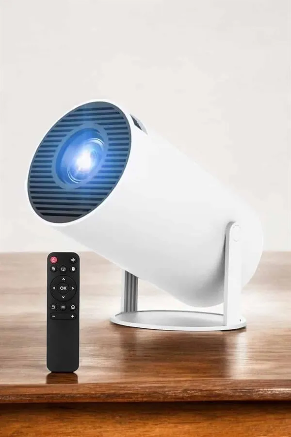 130 İnç Geniş Ekran ve 4K Destekli Full HD Projeksiyon Cihazı