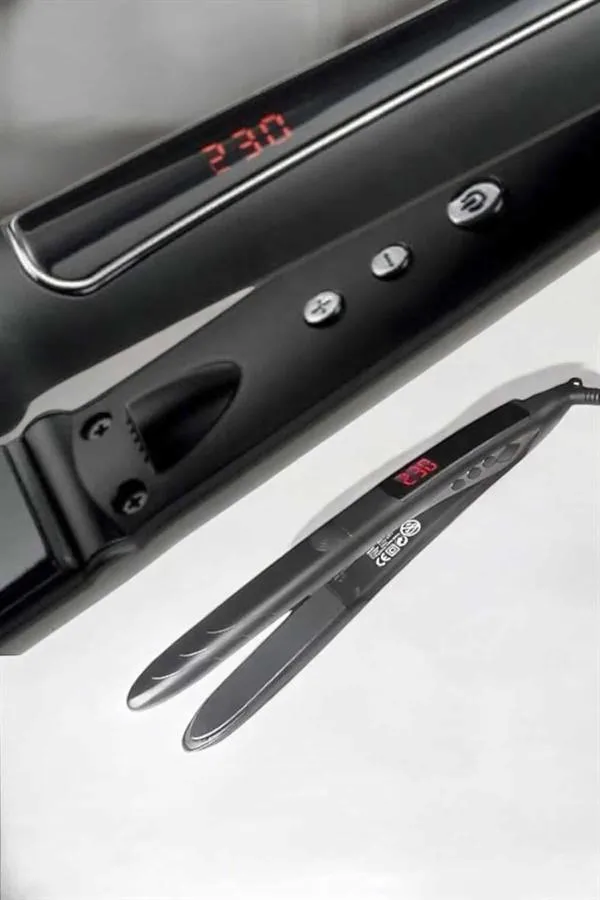 Saç Düzleştirici Led Ekranlı Isı Ayarlı Seramik Kaplama Profesyonel