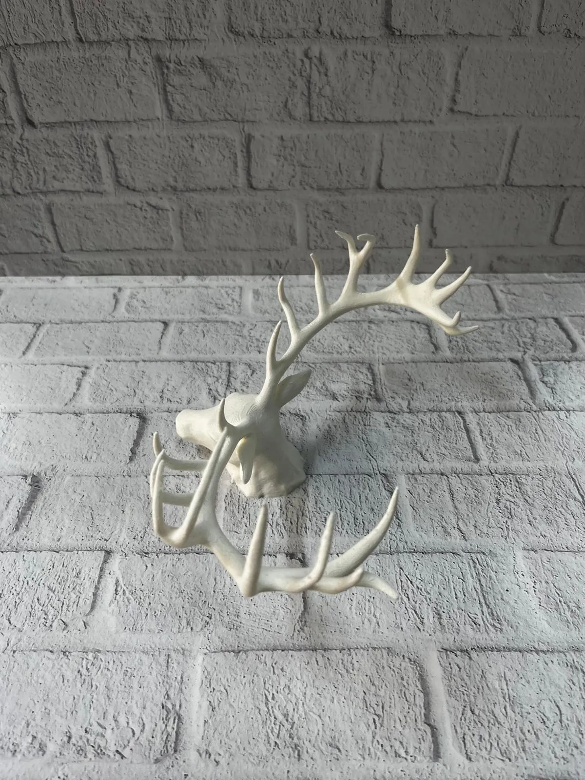 Dekoratif Geyik Başı Heykel 25 cm Modern Minimal Tasarım