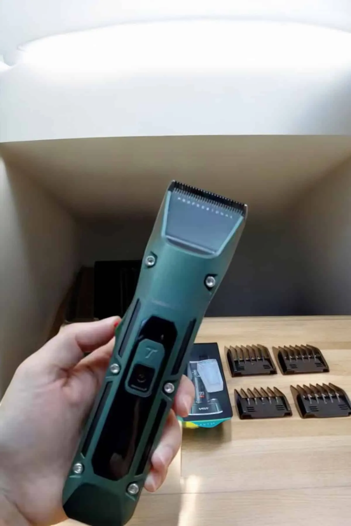 Tıraş Makinesi Dijital Göstergeli Turbo Motor Paslanmaz Çelik