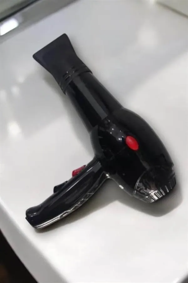 Tüm Saç Tiplerine Uygun, İki Kademeli Hız Ayarlı Fön Makinesi