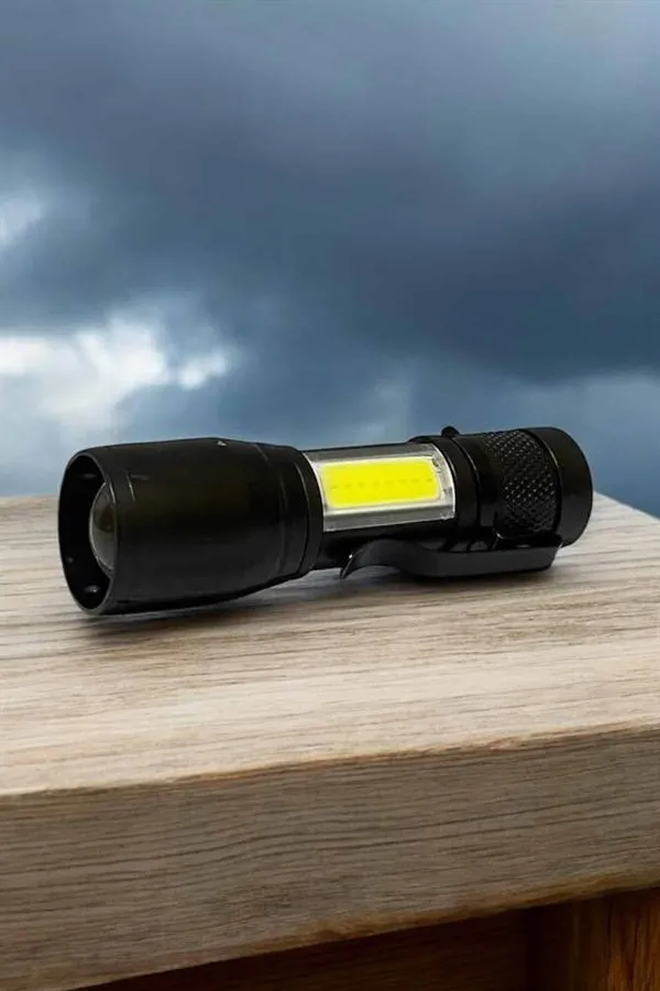 Şarjlı Metal Zoomlu El Feneri Işıldak Led Işık Taşınabilir El Lambası