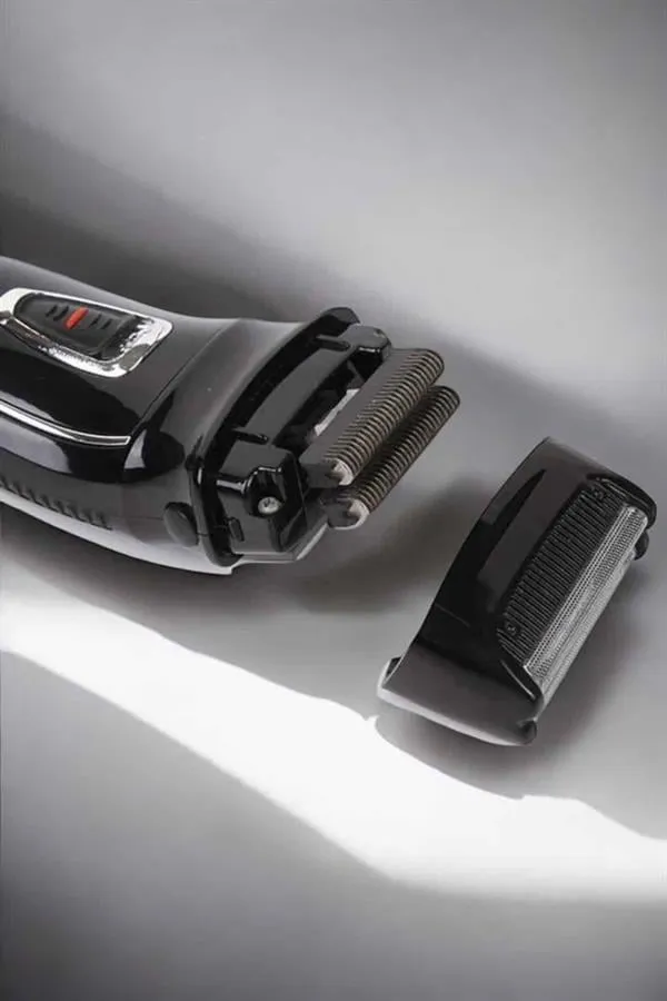 Şarjlı Paslanmaz Çelik Bıçaklı ve Kablosuz Saç Sakal Tıraş Makinesi