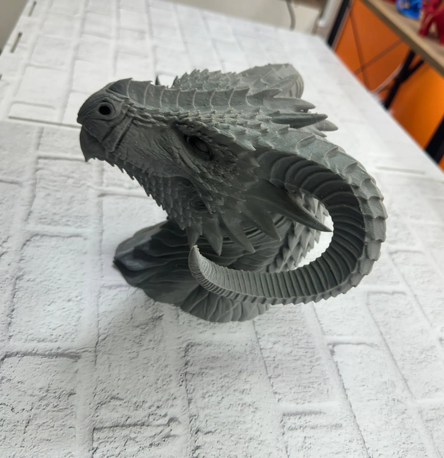 Dekoratif Ejderha Heykeli Özel Tasarım Mitolojik Figür 22x17 cm