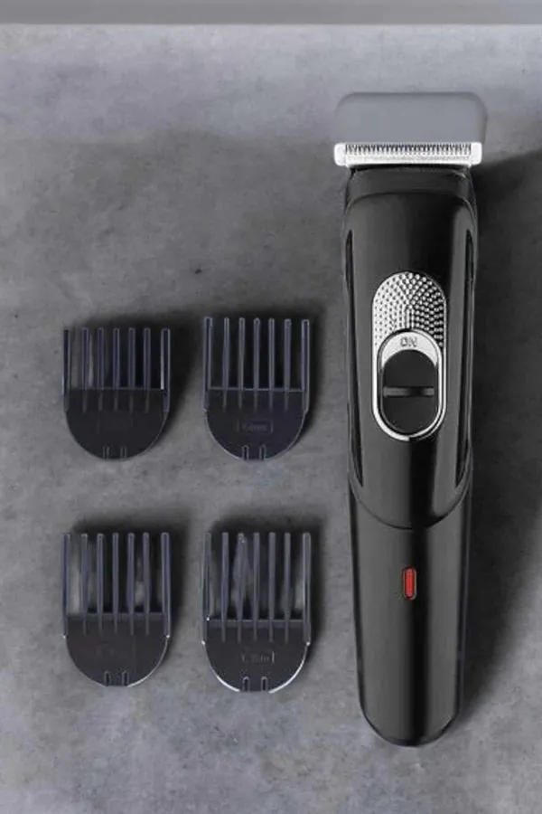 Saç Sakal Tüy Kısaltma Makinesi  Lazer Epilasyon Öncesi Ense Kesme Makine