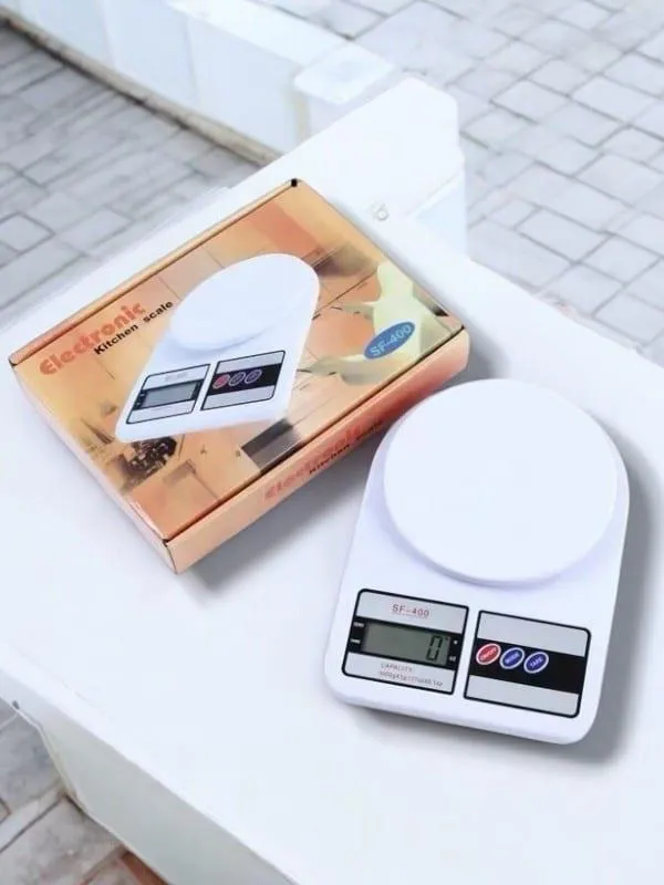 Kompakt Tasarım ve Tek Tuşla Sıfırlama Özelliğiyle Kullanımı Kolay Mutfak Tartısı