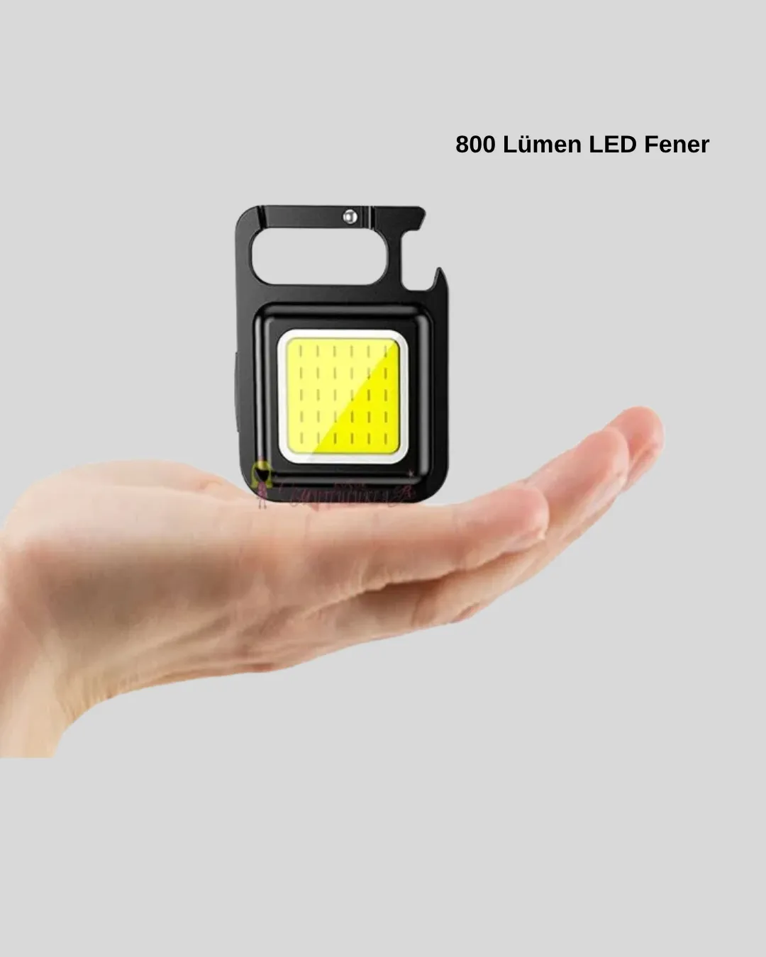 Mini 800 Lümen LED El Feneri – USB Şarjlı, 3 Kademeli Işık, Şişe Açacaklı Taşınabilir Tasarım