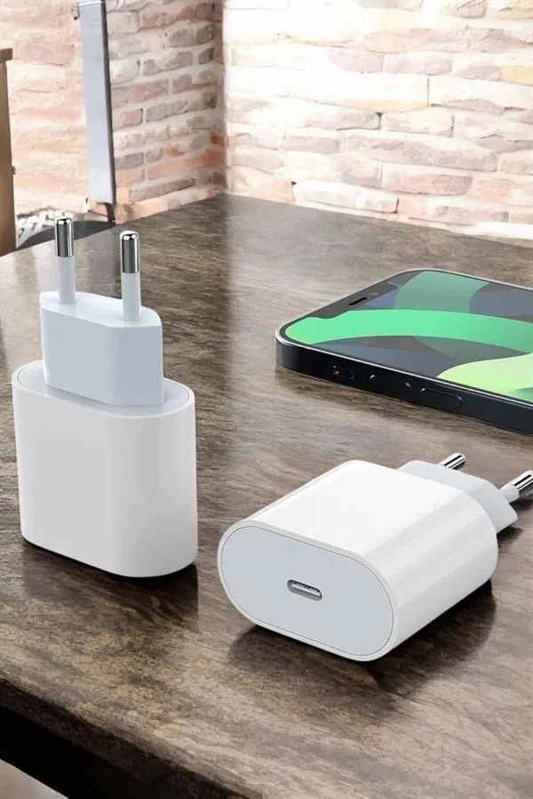 Şarj Aleti İOS 15/15 Pro Max Uyumlu Şarj Adaptörü ve Kablosu