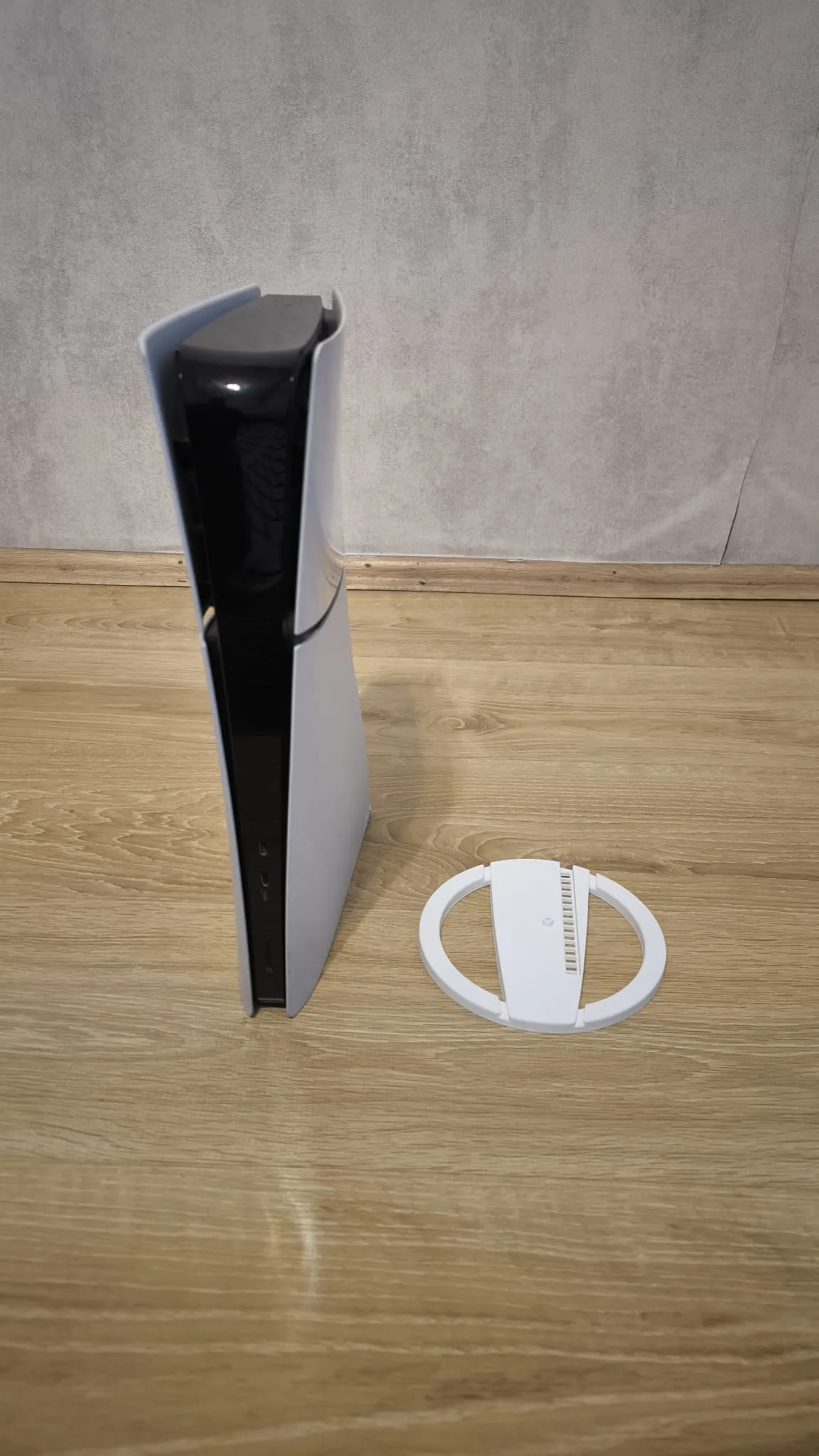 Oyun Konsolu Standı Masa ve TV Ünitesi Üstü Düzenleyici Tutucu