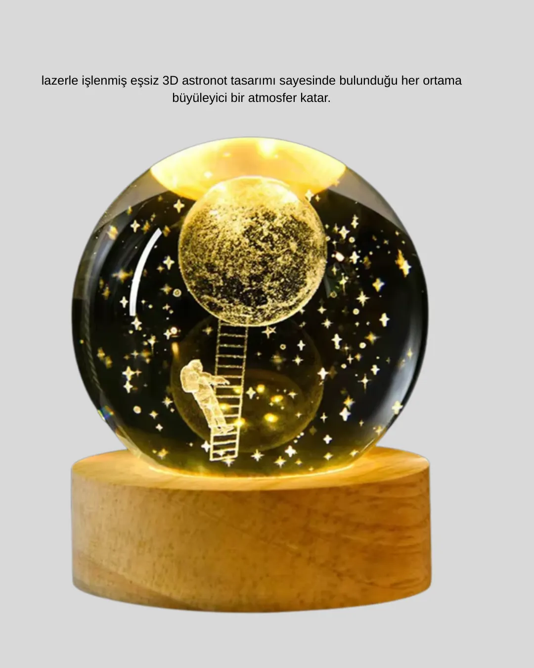 5 cm 3D Kristal Astronot Küre Lamba – Dekoratif LED Işıklı Ahşap Stand