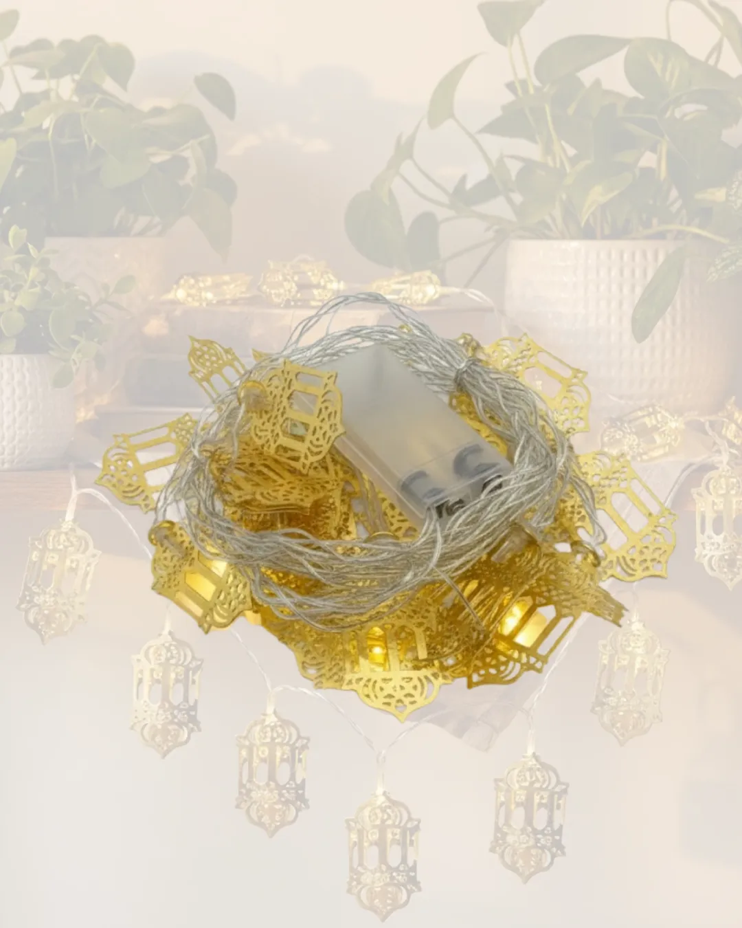 Pilli Ramazan Işıkları Altın Renk Fener Figürlü LED Süsleme