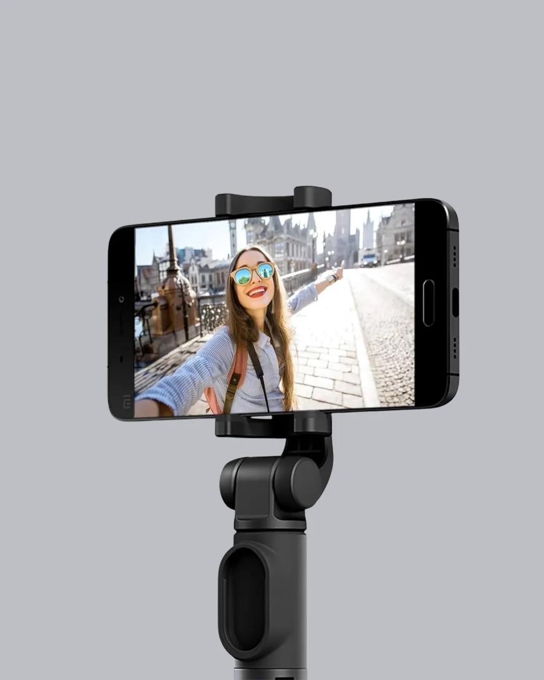 Kablosuz Bluetooth Selfie Çubuğu – 360° Dönebilir Başlık, Taşınabilir ve Şık Tasarım