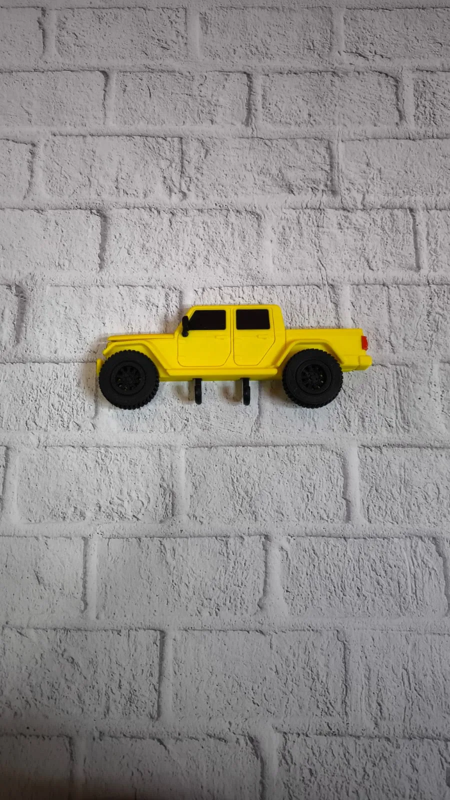 Araba Figürlü Duvar Anahtarlığı Ev ve Ofis İçin Dekoratif Tasarım