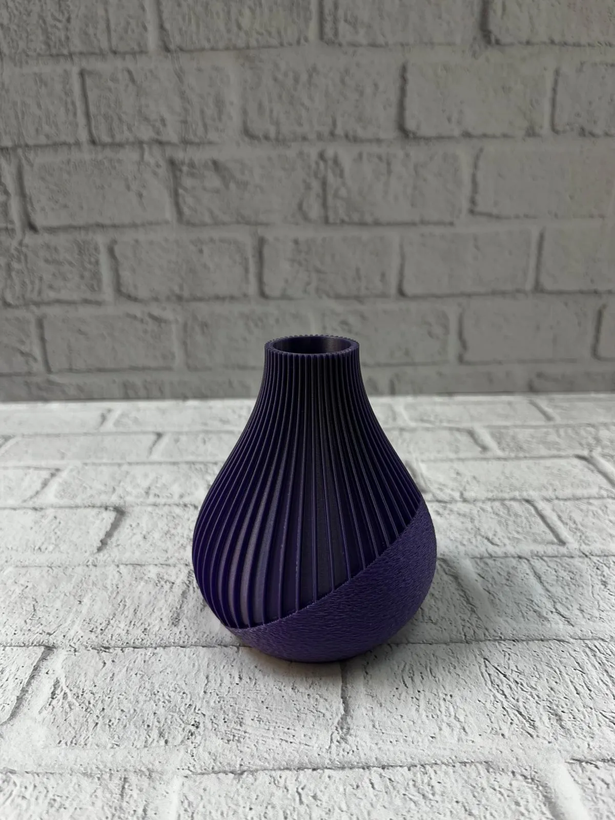 MOR VAZO ÇİZGİLİ