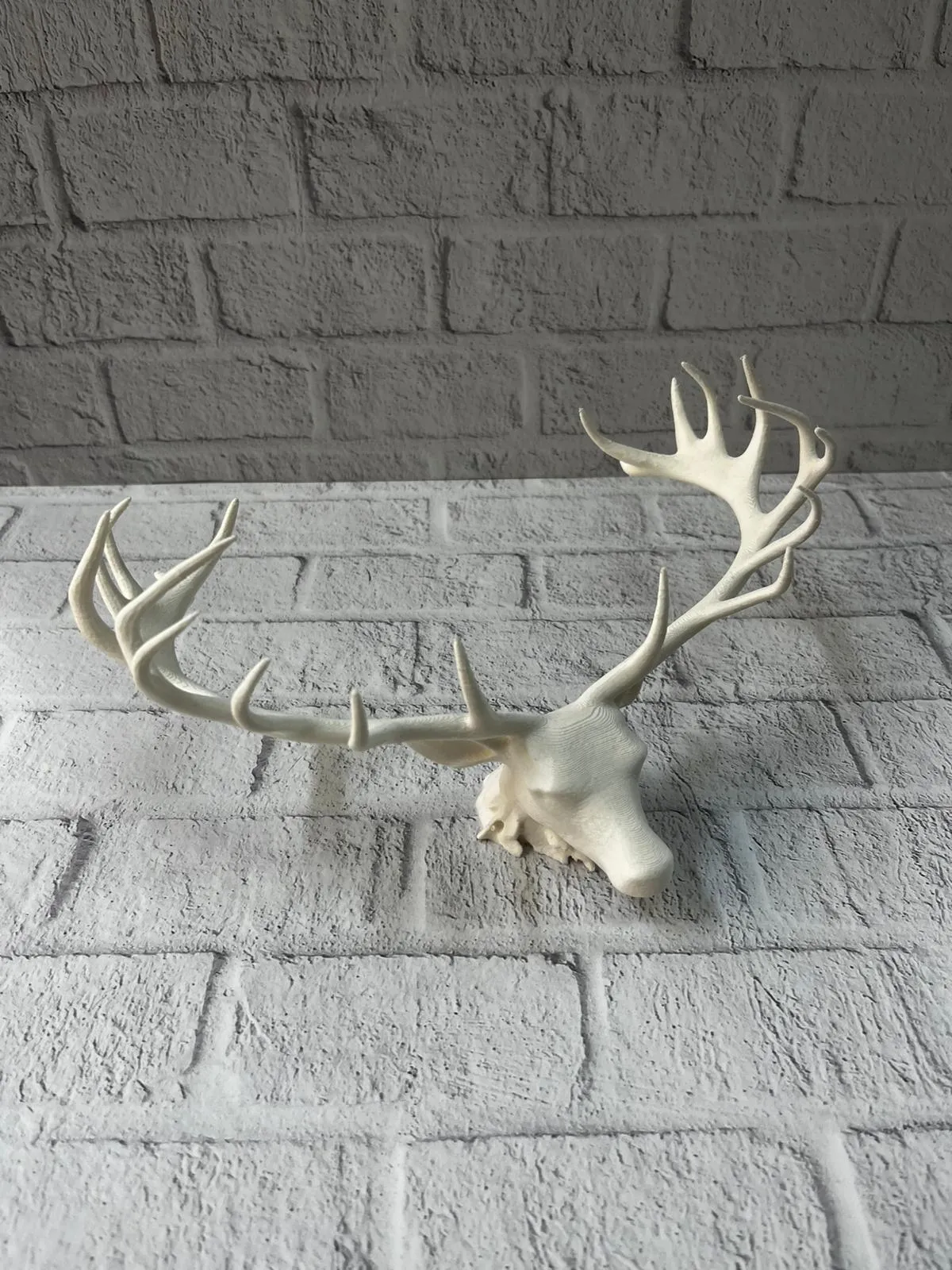 Dekoratif Geyik Başı Heykel 25 cm Modern Minimal Tasarım