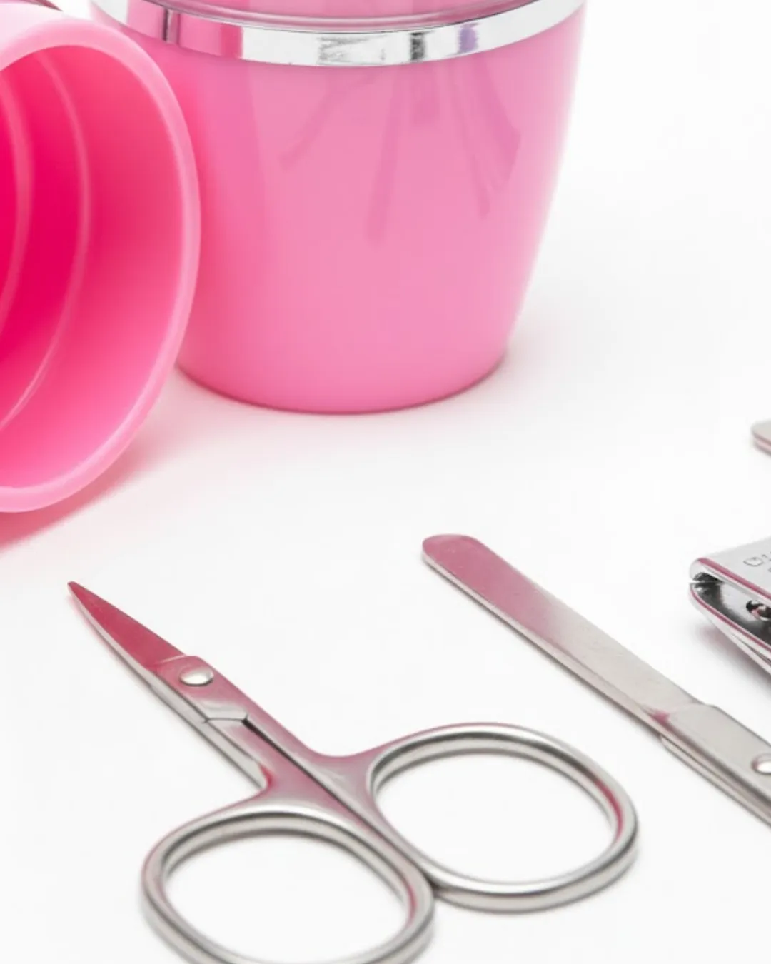 Tırnak Bakım Manikür Pedikür Seti 4 Parça Pembe Şık Kapsül Kutulu