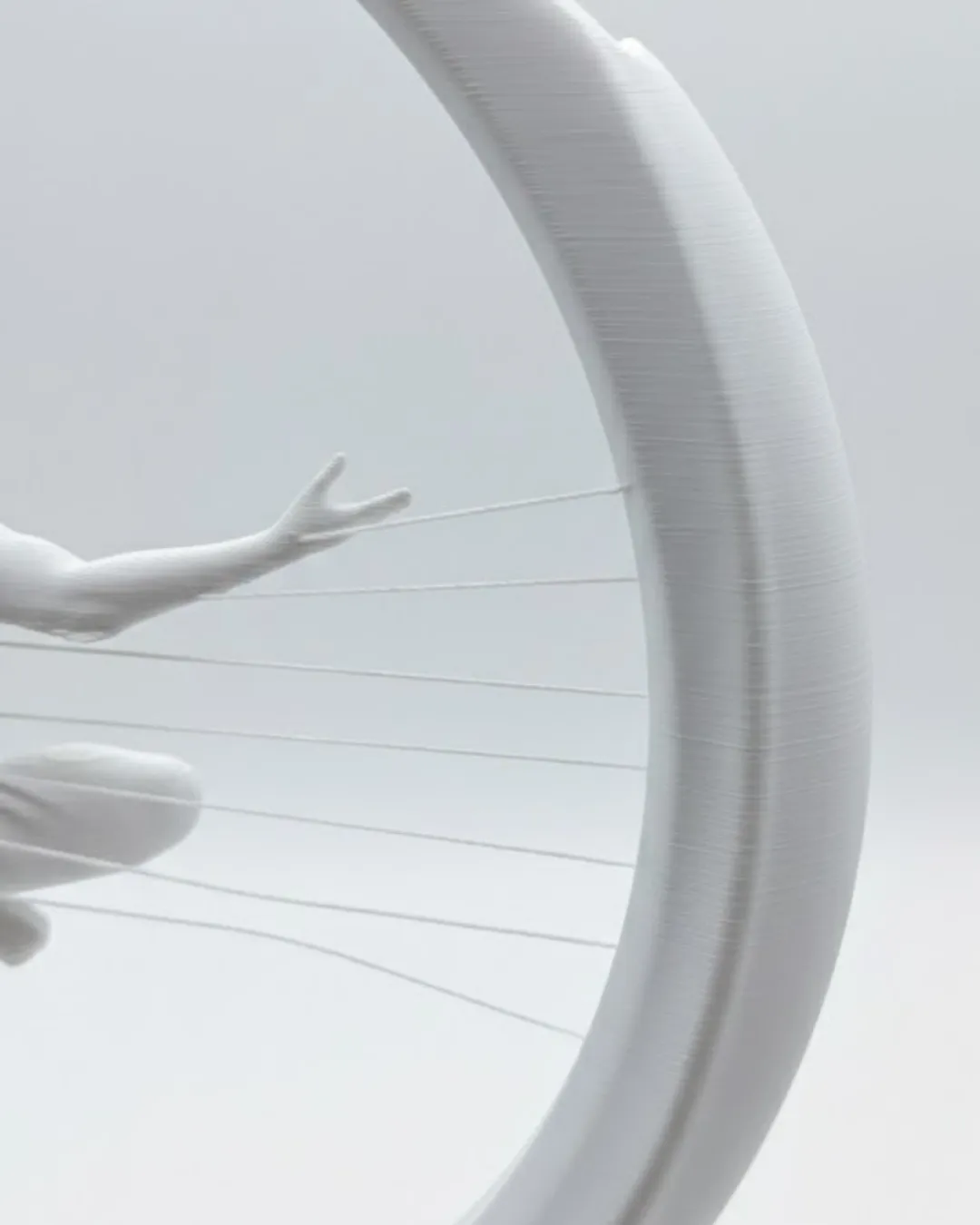 3D Zen Heykeli Beyaz Ay İçinde Meditasyon Figürü Dekoratif Obje