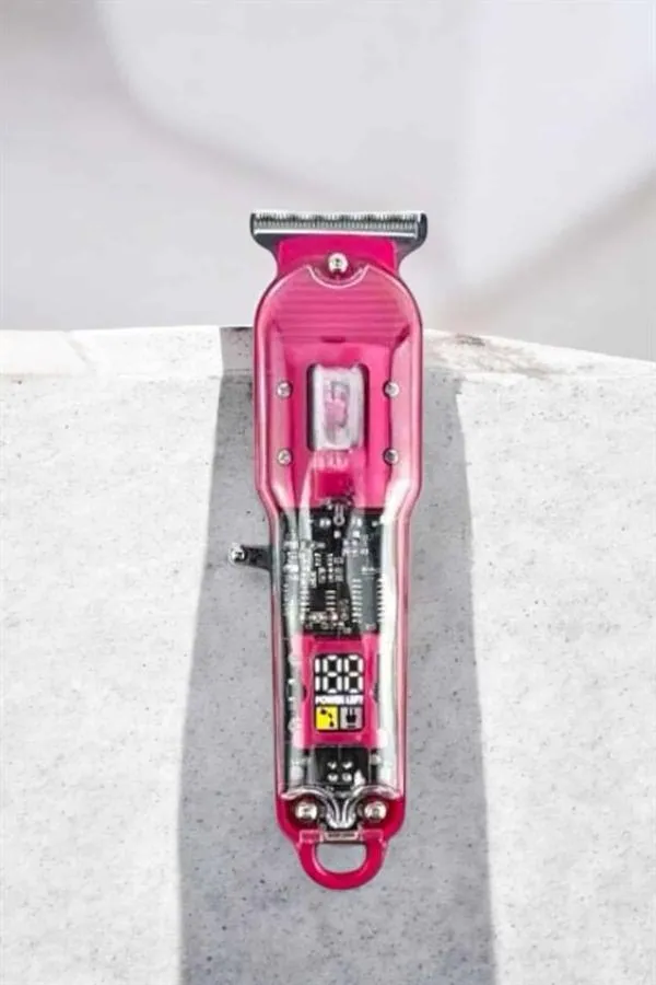 Tıraş Makinesi Şarj Edilebilir, Islak ve Kuru Kullanımlı Çok Yönlü